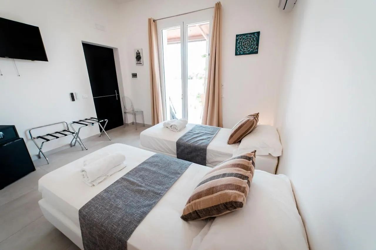 Sunset Wave - Stagnone Kite Resort Birgi Vecchi Italien